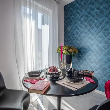 36 Steps In Tasso Square * סורנטו